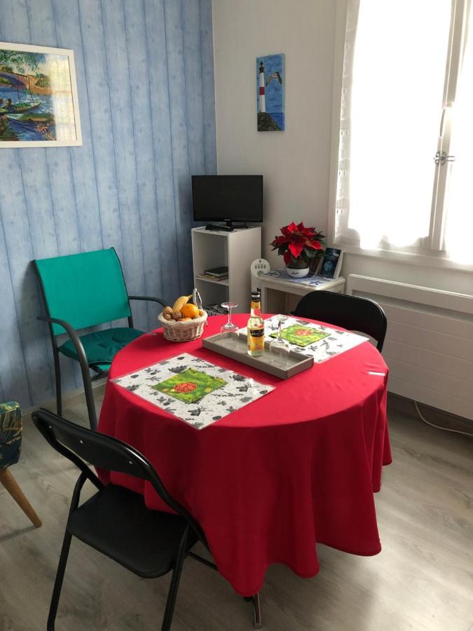 « Chez Annie » Bed and Breakfast Doué-la-Fontaine Εξωτερικό φωτογραφία